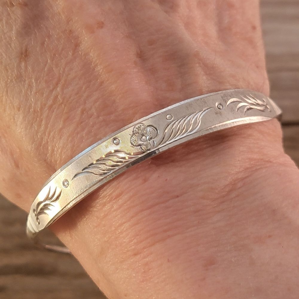 Vintage Engraved Flower Texture Sterling Expandable Bangle Bracelet